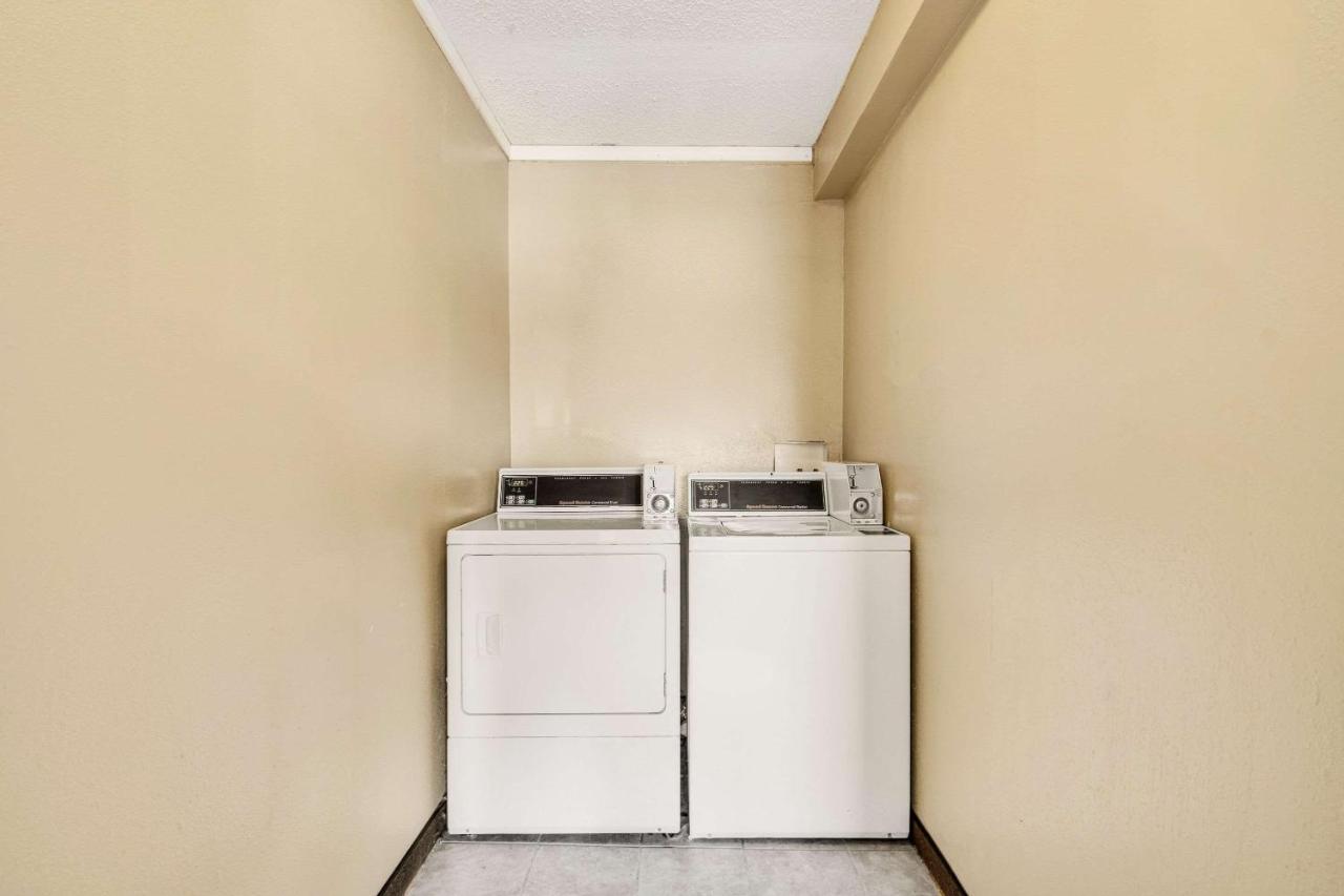 Rodeway Inn & Suites Portland - Jantzen Beach Hotel Portland