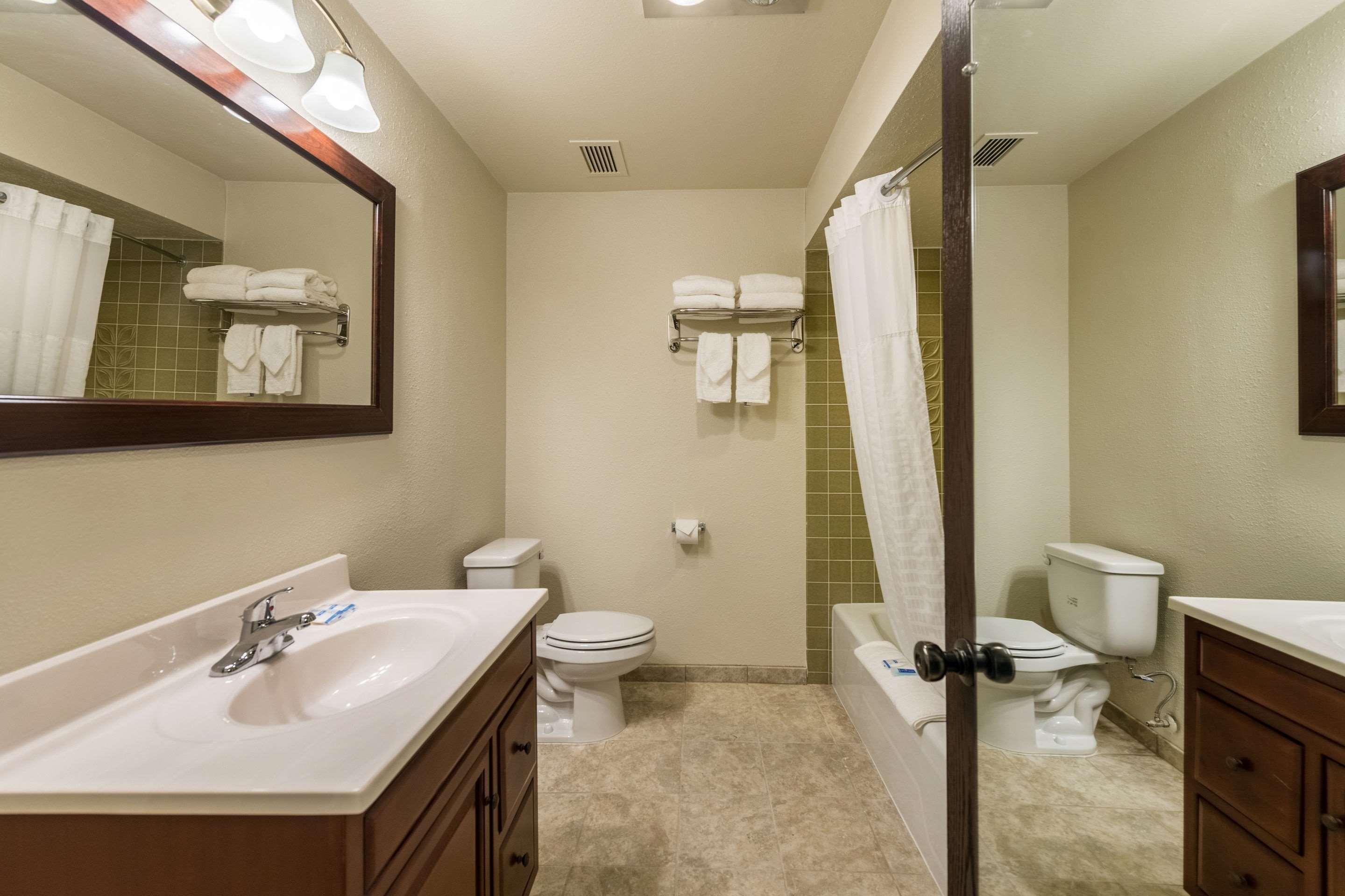 Rodeway Inn & Suites Portland - Jantzen Beach Hotel Portland