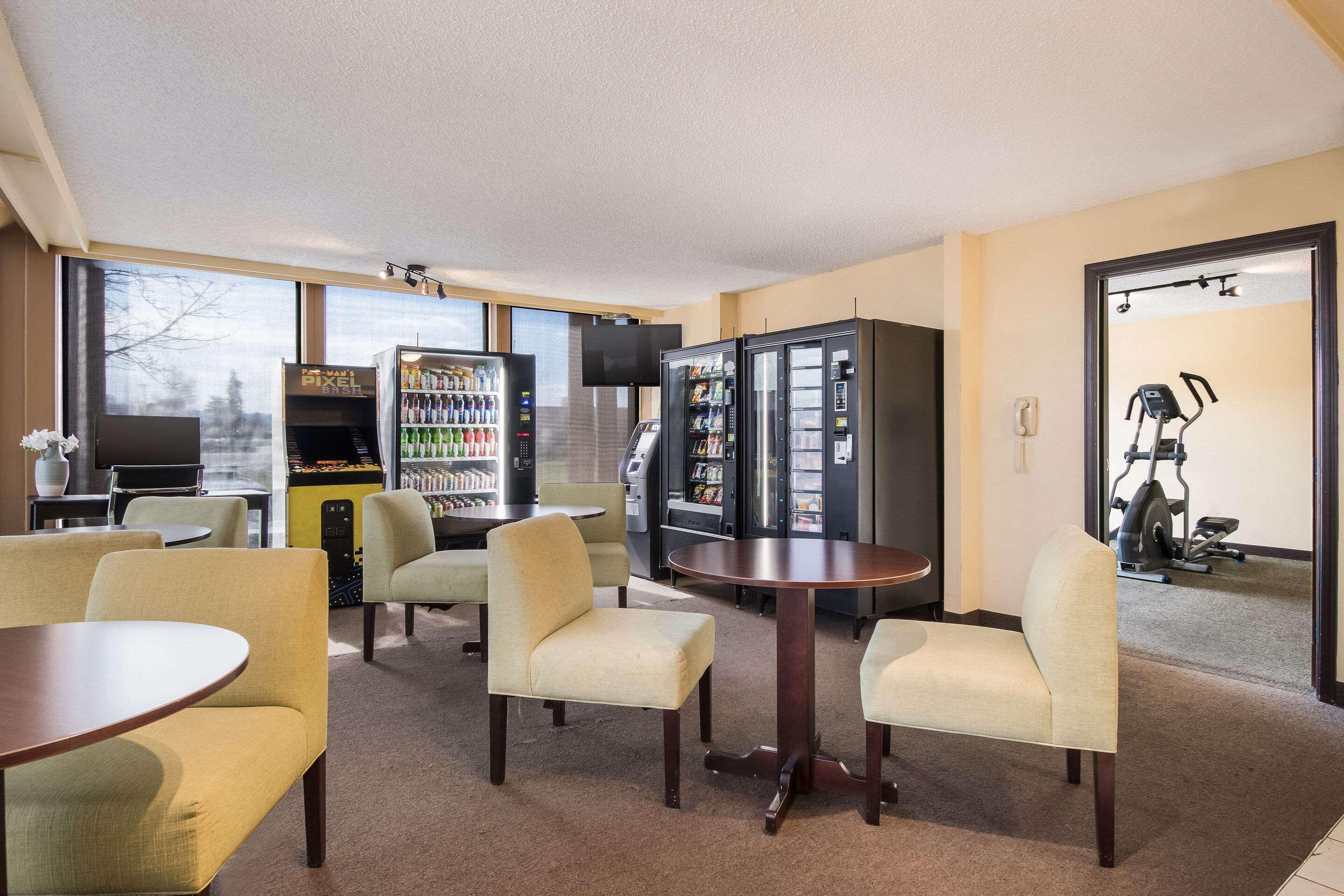 Rodeway Inn & Suites Portland - Jantzen Beach 2*