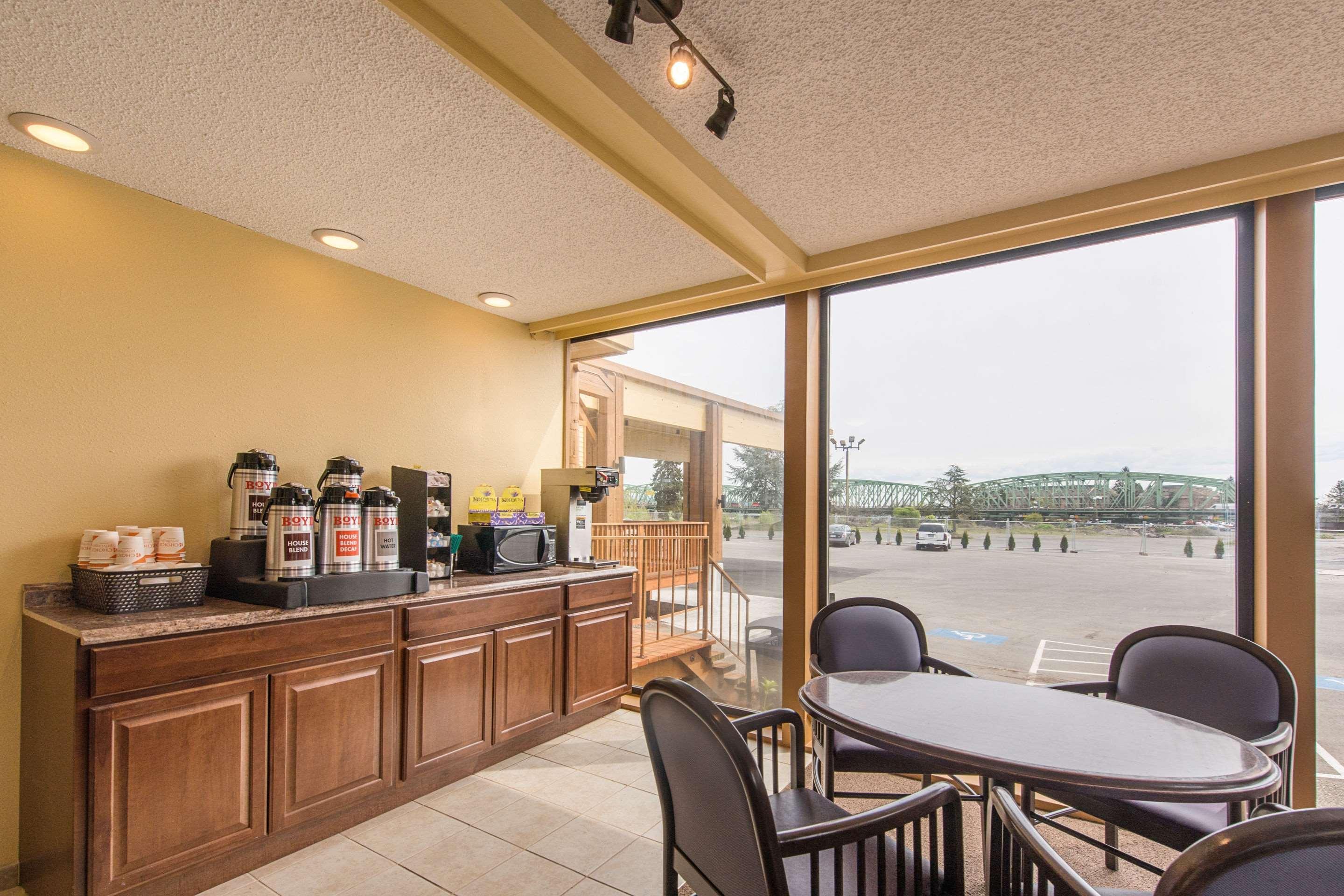 Rodeway Inn & Suites Portland - Jantzen Beach 2* Portland