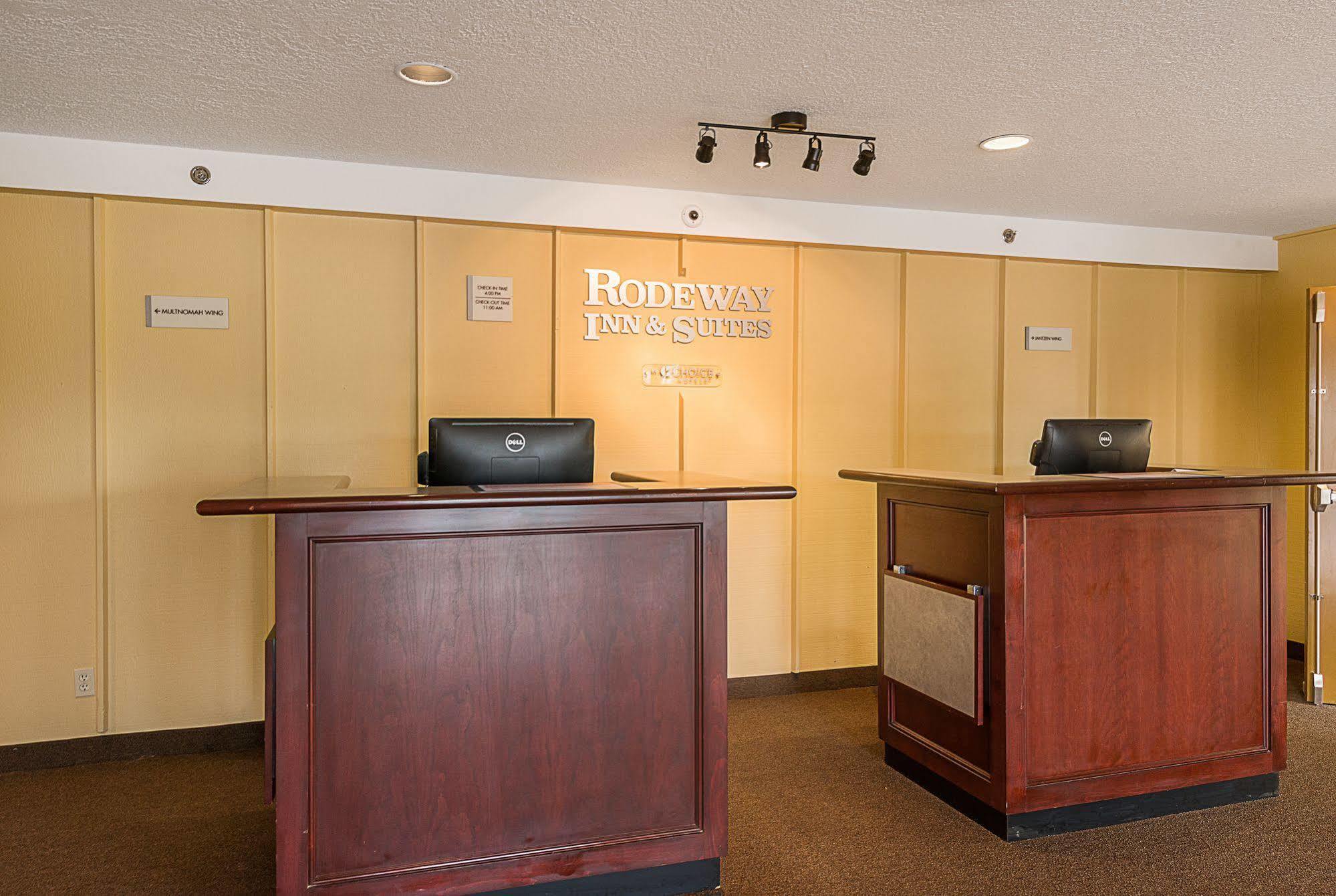 Hotel Rodeway Inn & Suites Portland - Jantzen Beach 2*